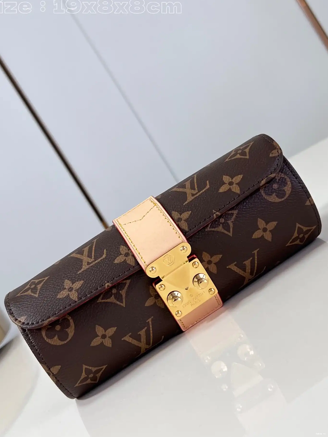 Case LOUIS VUITTON Jewelry 0527